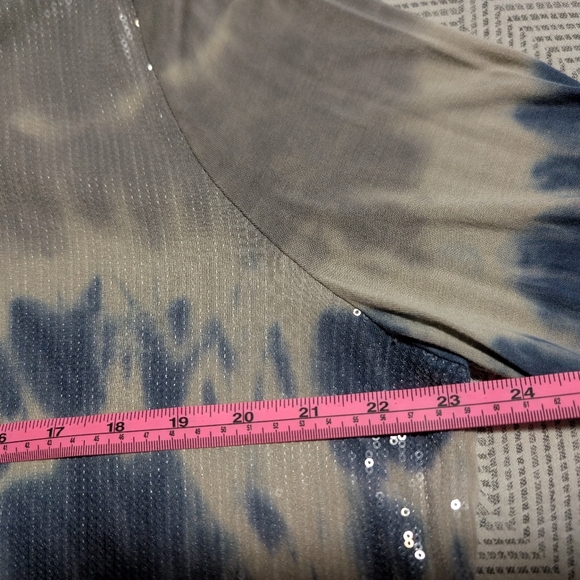 Sequin Tribal Top - Picture 8 of 10